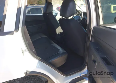 2008 Jeep Grand Cherokee Laredo z USA, uszkodzony, nr VIN 1J8GR48K48C155736